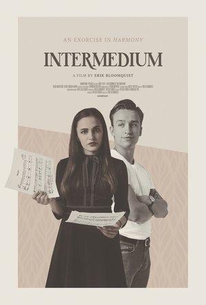 Intermedium streaming