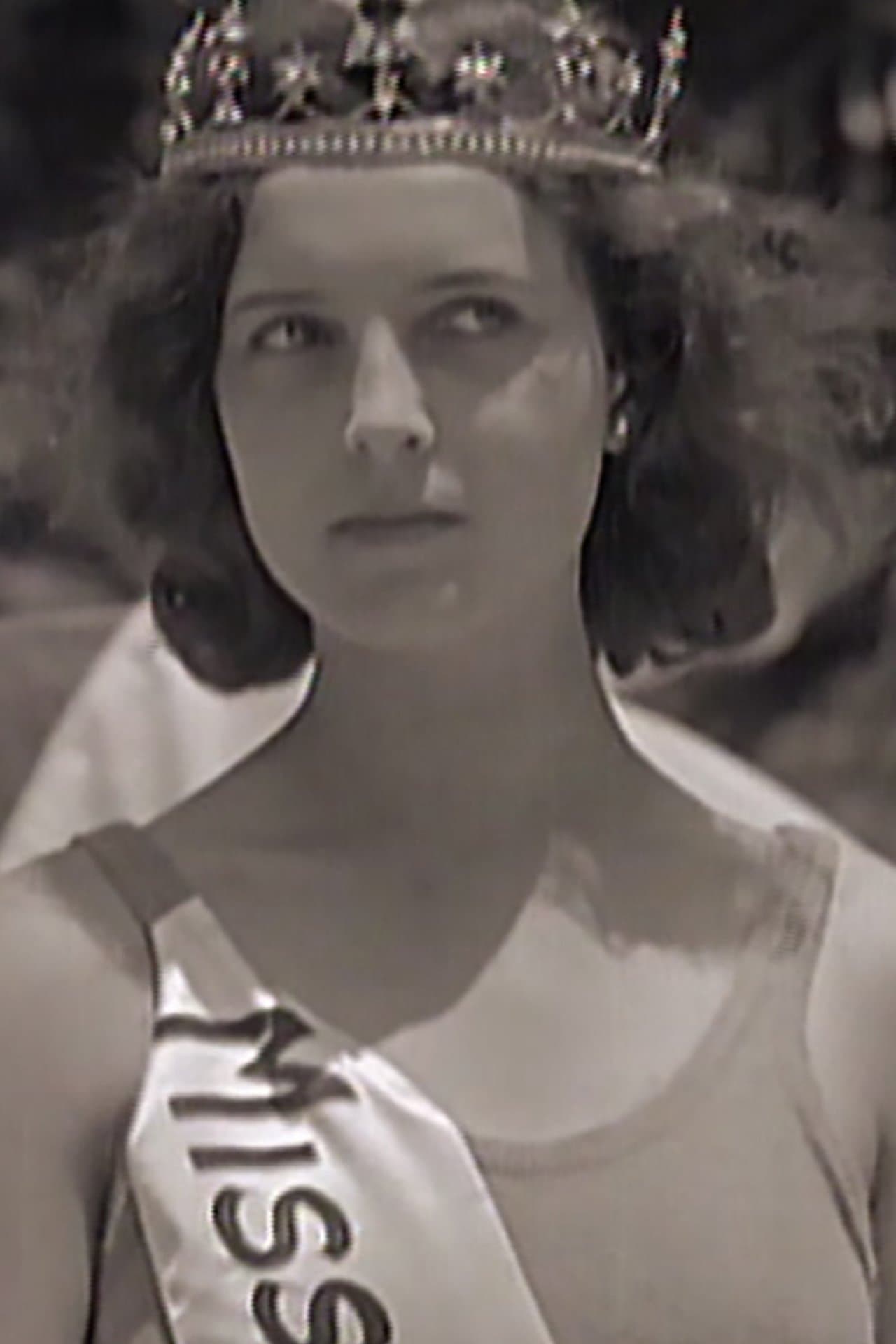 Miss Universe 1929 - Lisl Goldarbeiter. A Queen in Wien streaming