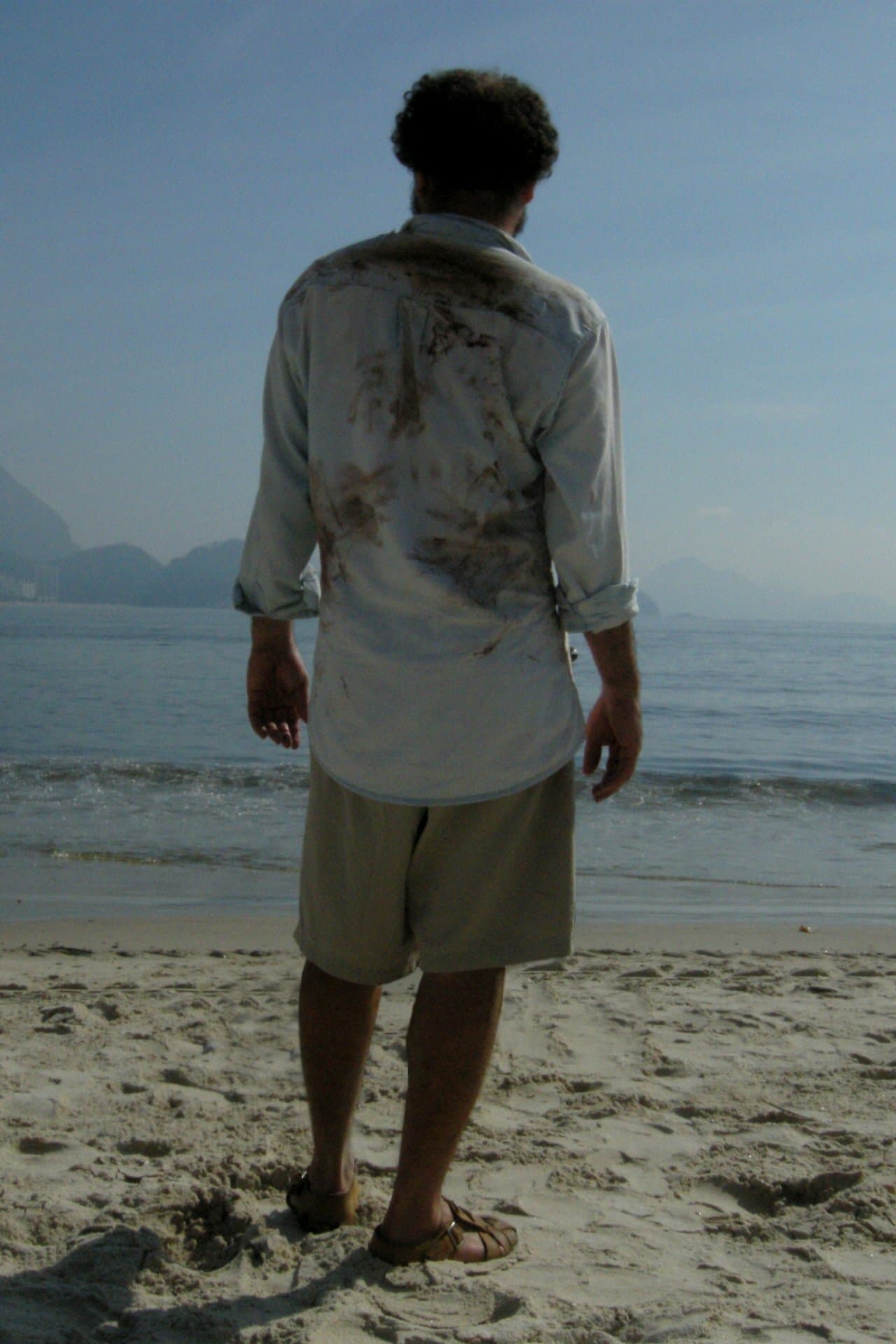 Naquela Noite ele Sonhou com um Mar Azul streaming